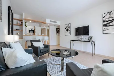 Apartment in Palm Beach mit Zugang zum Pool