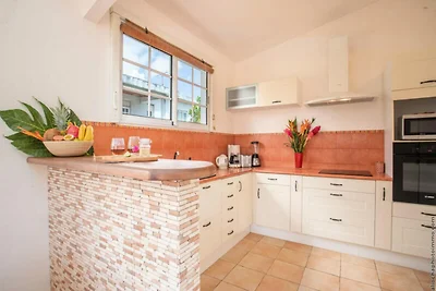 Villa in Robert Bay mit Pool und Whirlpool