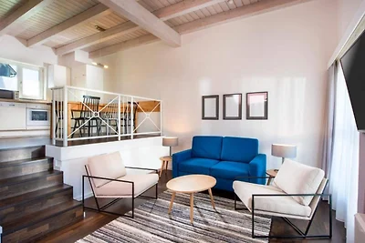 Sunday Resort Marina 2-Schlafzimmer