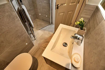 Wohnung im alten Postamt von Buxton, Keine...