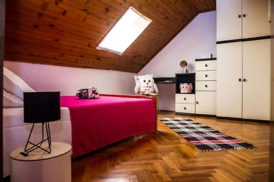 Four Bedroom Holiday Home