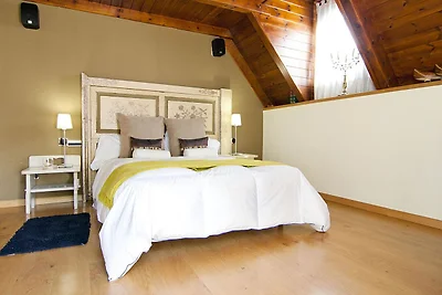 Villa moderna a Vielha con sauna e vasca...