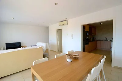 Townhouse in Estartit near sea beach