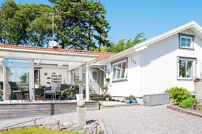 6 Personen Ferienhaus in LYSEKIL-By Traum