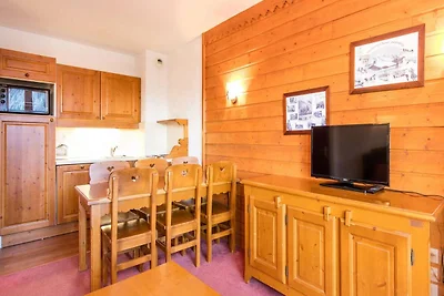 Atractivo apartamento con balcón/terraza.