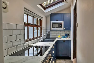 Luxuriöses Ferienhaus mit Whirlpool und Aussi...