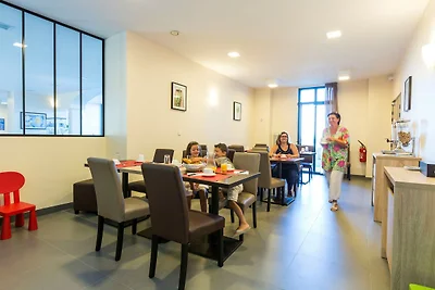 Appartement mit Meerblick und Strandnähe