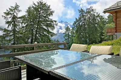 Chalet mit herrlichem Bergblick in Les...