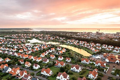 Villa mit Sauna und Ruderboot in Meeresnähe