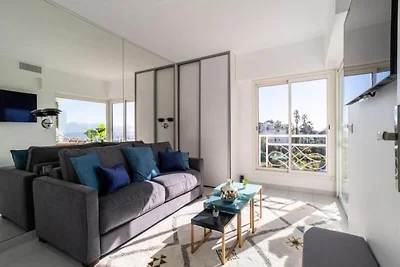 Appartamento a Cannes con piscina e vista sul...