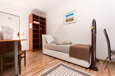 Villa Stil - Studio Apartment with Balcony an...