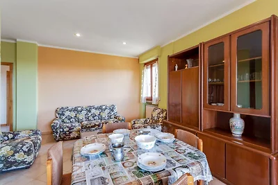Elegante Wohnung mit Swimmingpool und Fitness...