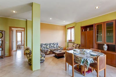 Elegante Wohnung mit Swimmingpool und Fitness...