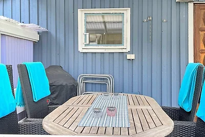 4 Personen Ferienhaus in LJUNGSKILE-By Traum