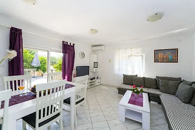 Luxuriöses Ferienhaus mit privatem...