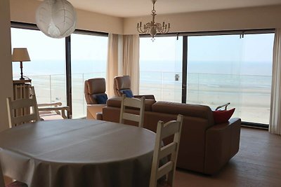 Wohnung in Nieuwpoort mit Terrasse