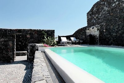 Villa de luxe à Megalochori à Santorin avec...