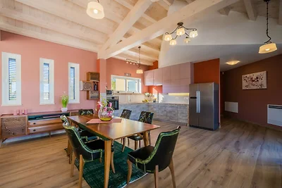 Villa completamente attrezzata a Filipana
