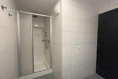 Freistehendes Chalet mit Sauna, wenige Gehmin...