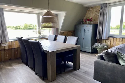 Ferienwohnung mit 2 Schlafzimmer
