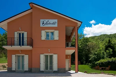 Ferienhaus in Borgo Pace mit Pool