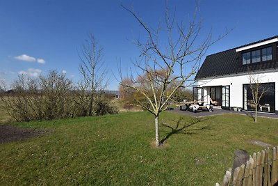 Spokojny dom wakacyjny w Nieuwvliet z ogrodem