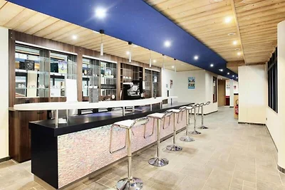 Wohnung in Châtel mit Spa und Pool