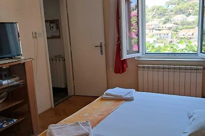 One-Bedroom Apartment A2