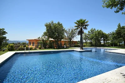 Appartement met terras in Castell d'Aro