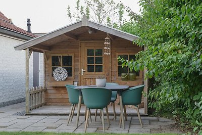 Ruim vakantiehuis met sauna nabij strand