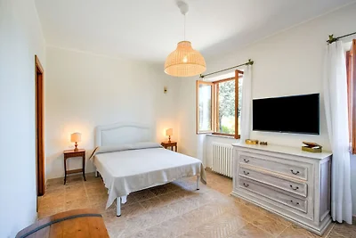 Schicke Villa in Ansedonia in der Nähe von Fe...