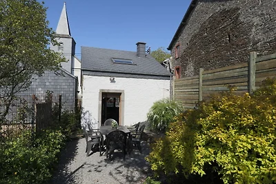 Confortevole cottage con giardino vicino al b...