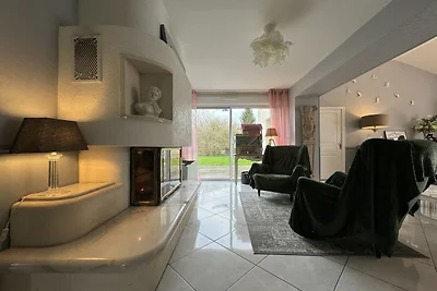 Villa mit Pool in der Nähe der von Le Mans