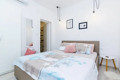 Apartments Villa Bell Memories- Two Bedroom A...