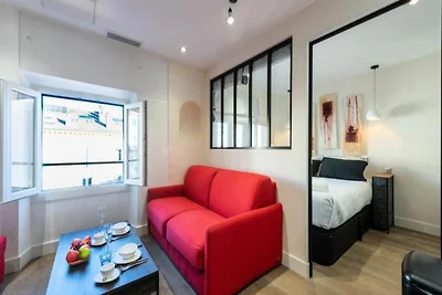 Klimaanlagen-Apartment mit 2 Zimmern in der N...