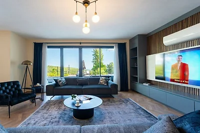 Villa in Kas mit Schwimmbecken