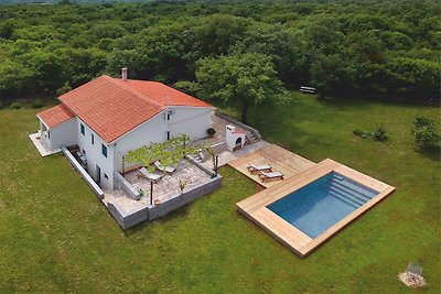 Komfortable Villa mit Pool auf der Insel Krk,...