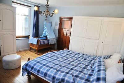 Gemütliches Ferienhaus in Bastogne mit Sauna