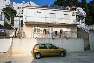 Guest House Kusalo- One Bedroom Apartment wit...