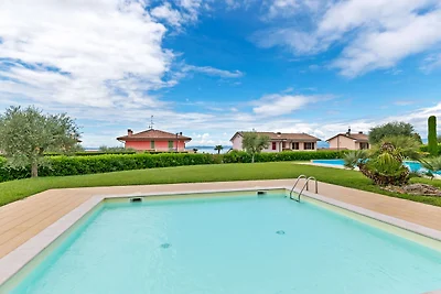 Appartamento per vacanze a Lazise, al piano t...