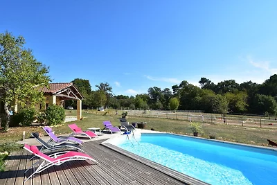 Casa di lusso in Aquitania con piscina