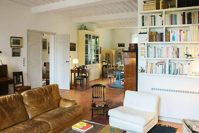 Haus in Lourmarin mit Schlossblick