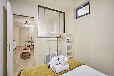 Apartment Exposition Center