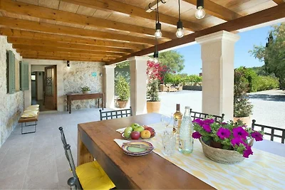 Villa in Pollensa mit Schwimmbecken