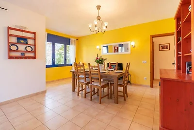 Villa mit privatem Pool und großem Garten
