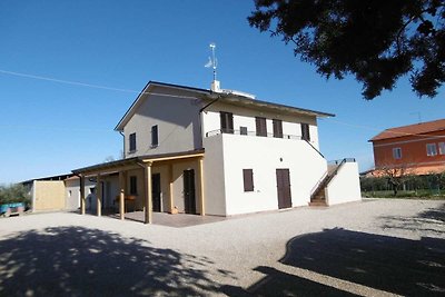 Tenda piacevole con piscina