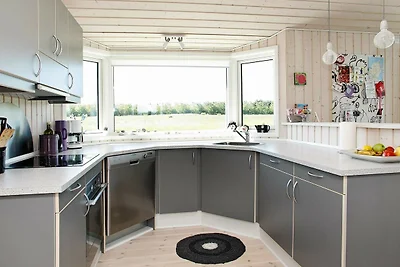 Helles Strandhaus Ruckzug -- By Traum...