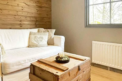 6 Personen Ferienhaus in ÖRKELLJUNGA-By Traum