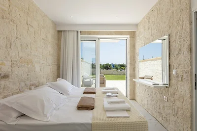 Villa in Damnoni nahe dem Strand