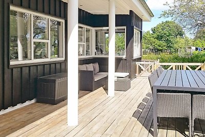 8 person holiday home in Hadsund